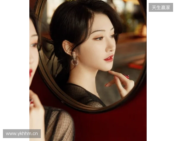 👀穿着热刺球衣!王钰栋与U22国足队友鲍盛鑫、蒯纪闻合影 👀穿着热刺球衣!王钰栋与U22国足队友鲍盛鑫、蒯纪闻合影