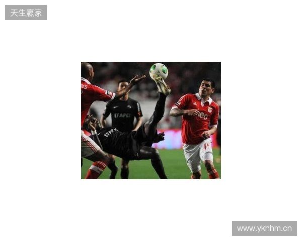 阿斯：本菲卡踢得更像皇马，后者的问题不在教练而在球员