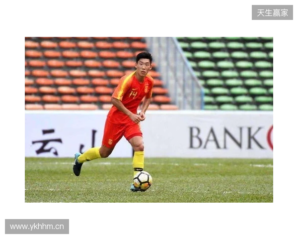 马德兴：U17国足2-0乌兹别克斯坦队，赵松源和张伯霖各入一球