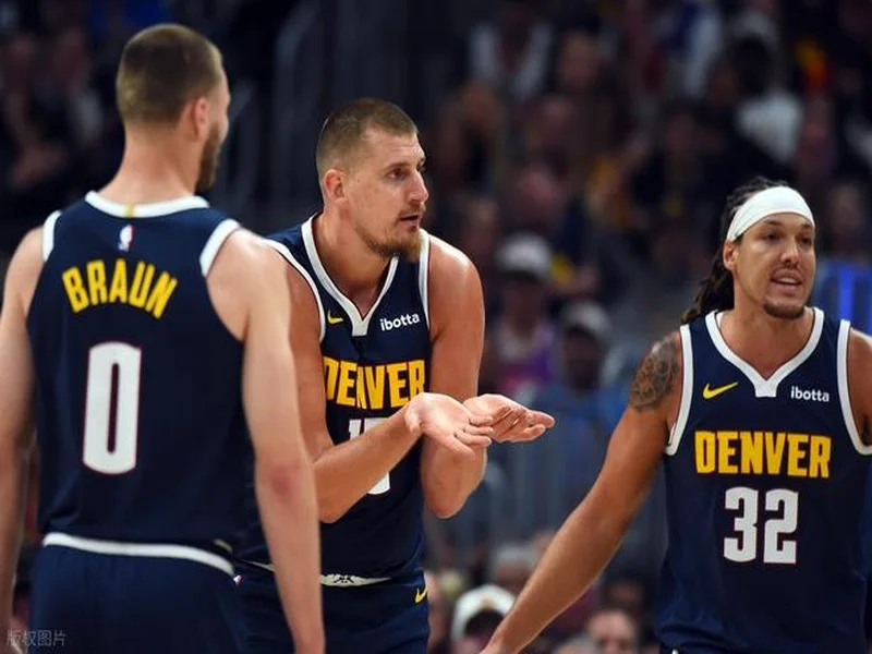 阿斯：本菲卡踢得更像皇马，后者的问题不在教练而在球员